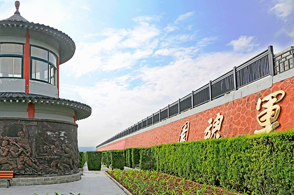 西安霸陵墓園新區(qū)公墓-預(yù)約來(lái)園 免費(fèi)接送